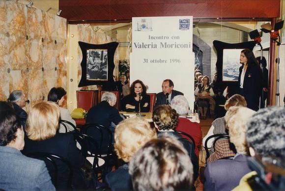Valeria Moriconi, Guido Davico Bonino e il pubblico