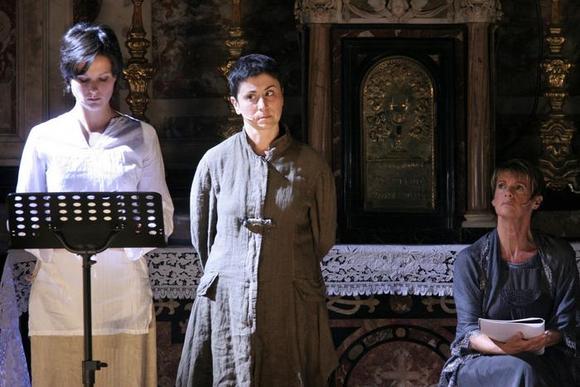 Francesca Radaelli, Beatrice Schiros, Lella Costa