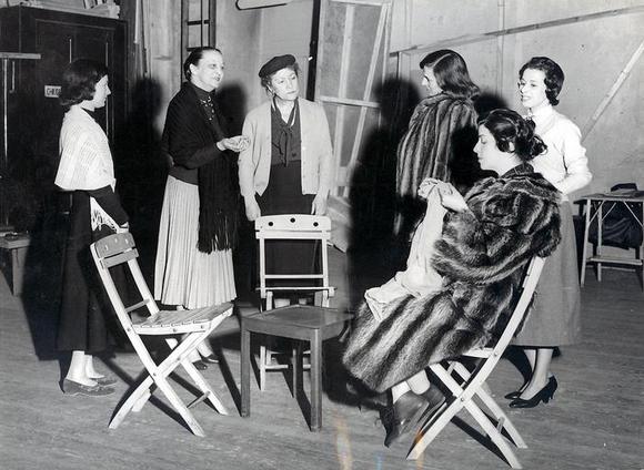 Da sinistra: Lucia Catullo, Olga Solbelli, Maria Letizia Celli, Lia Angeleri, Wanda Benedetti, Clara Auteri