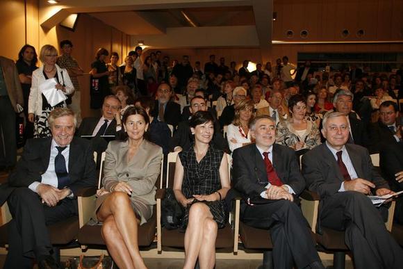 Pubblico alla conferenza stampa di presentazione della stagione 2007/08 nella sala del Teatro Vittoria