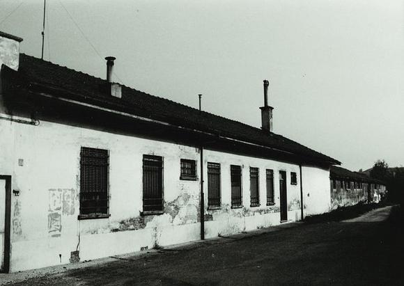 1966 Lato ingresso principale: casa del custode