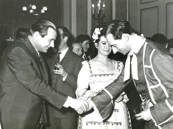 Alessandro Esposito e Maria Grazia Cavagnino con il direttore del Circo di Mosca