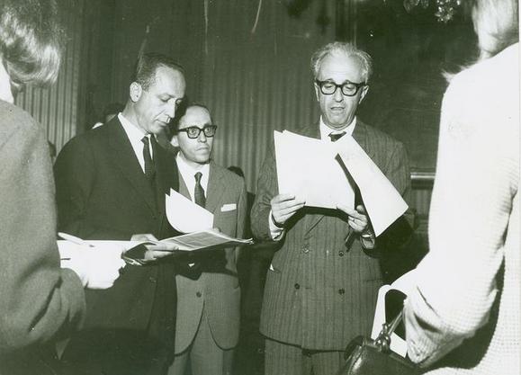 Al centro il sindaco Giuseppe Grosso, a sinistra Gianfranco De Bosio