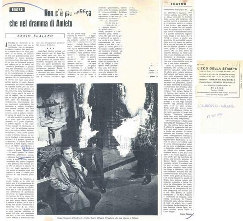 La recensione è stata pubblicata sotto il titolo: Le mani sporche 
in: Ennio Flaiano, Lo spettatore addormentato, Milano, Rizzoli, 1983, pp. 213-216.