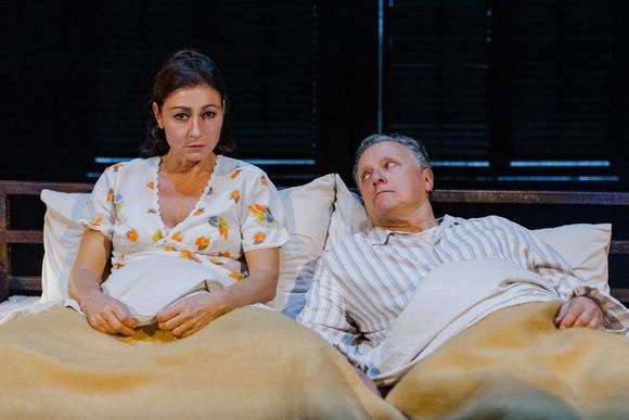 DIALOGO nella foto Alessia Giuliani, Valerio Binasco