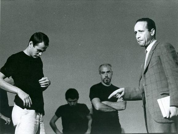 Gianfranco De Bosio con alcuni attori