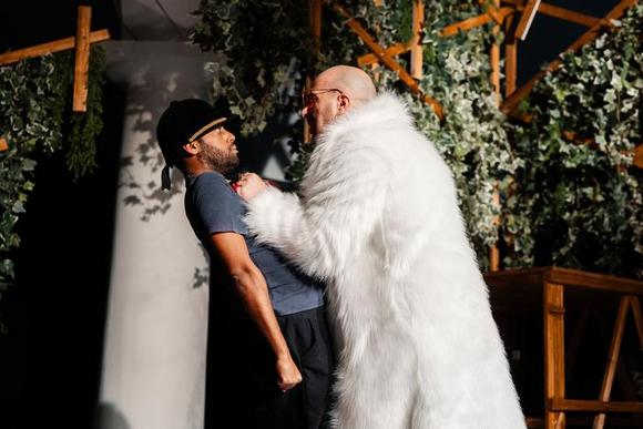 Aron Tewelde, Paolo Carenzo