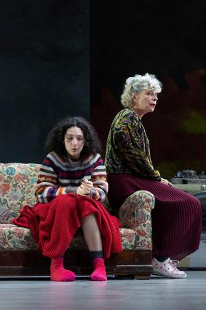 da sinistra Giordana Faggiano, Pamela Villoresi