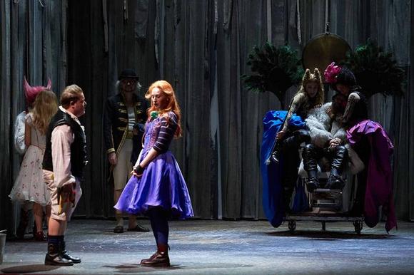 In primo piano: Daniele Marmi, Beatrice Vecchione