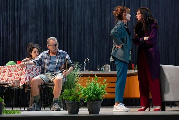 da sinistra Giordana Faggiano, Valerio Binasco, Giuliana De Sio, Stefania Medri