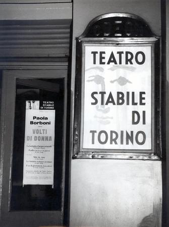 Ingresso del Teatro Odeon