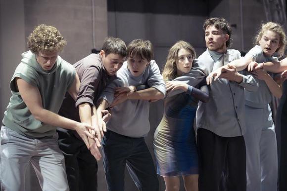 da sinistra: Edoardo Roti, Andrea Caiazzo, Lorenzo Tombesi, Letizia Russo, Davide Antenucci, Kyara Russo