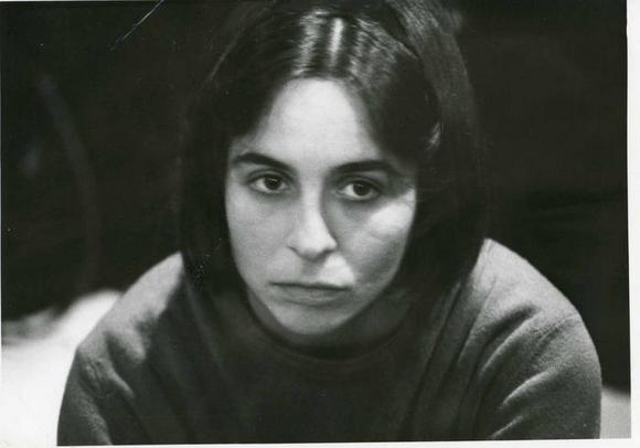 027_Monica Perozzi low