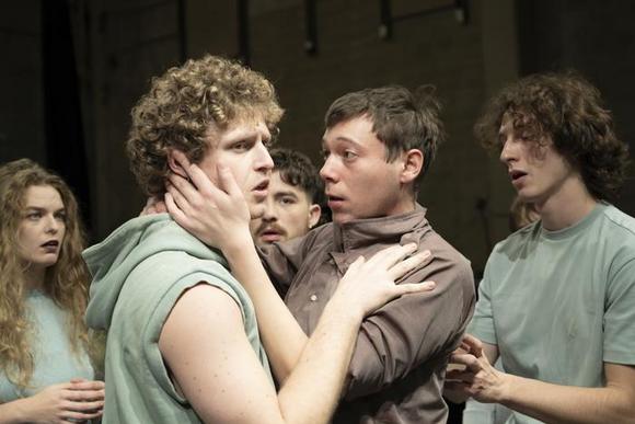 da sinistra: Kyara Russo, Edoardo Roti, Davide Antenucci, Andrea Caiazzo, Gabriele Valchera