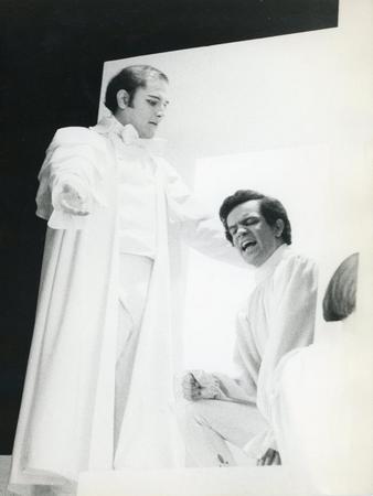 Si riconosce Rino Sudano