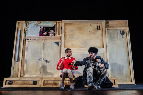 in primo piano Aron Tewelde, Paolo Carenzo