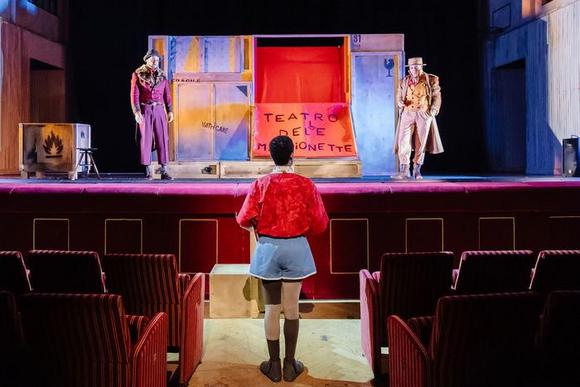 sul palco Marcello Spinetta e Christian di Filippo, di spalle Aron Tewelde