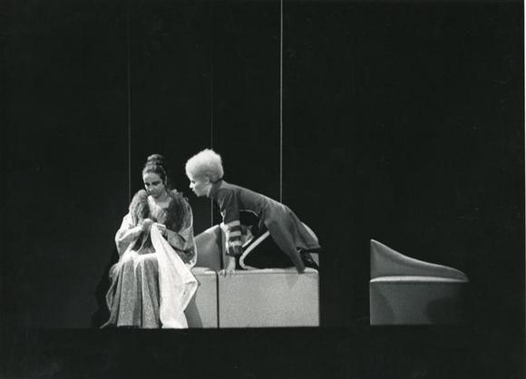 Anna D'Offizi, Maria Teresa Sonni