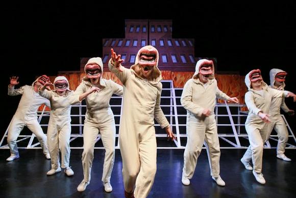 da sinistra: Alessio Arbustini, Maria Luisa Abate, Ottavia Della Porta, Paolo Oricco (al centro), Marco Isidori, Valentina Battistone, Alessandro Bosticco.