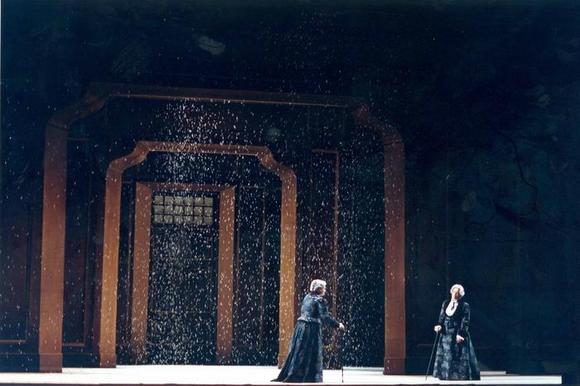 Ilaria Occhini, Lucilla Morlacchi