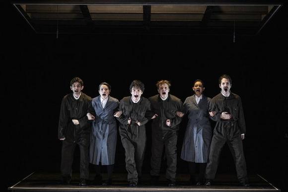 da sinistra: Frasncesco Bottin, Celeste Gugliandolo, Matteo Federici, Iacopo Ferro, Hana Daneri, Diego Pleuteri