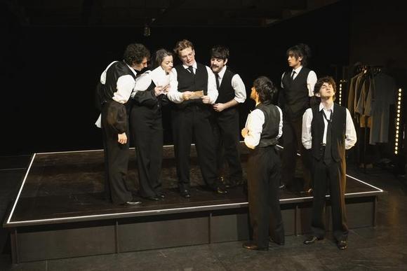 da sinistra: Michele Puleio, Celeste Gugliandolo, Iacopo Ferro, Diego Pleuteri, Matteo Federici (di spalle), Hana Daneri, Francesco Bottin