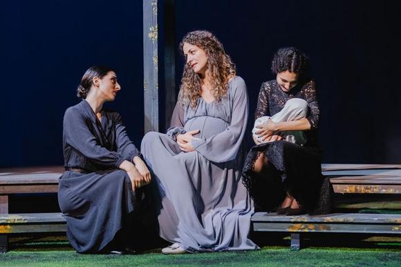 Sara Gedeone, Roberta Calia, Giordana Faggiano 